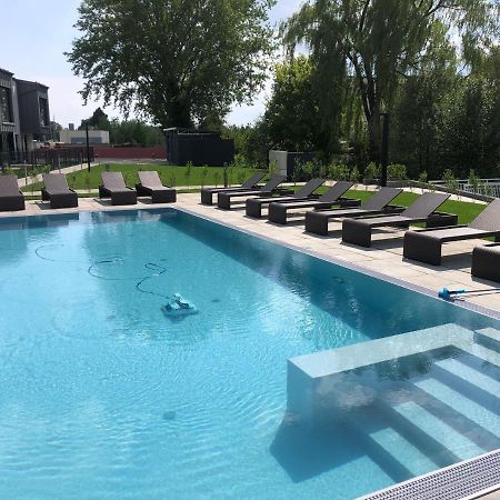 25H Spa-Residenz Pools In & Out, Private Garden & Beach Neusiedl am See Eksteriør bilde