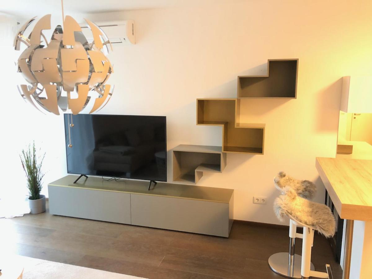 25H Spa-Residenz Pools In & Out, Private Garden & Beach Neusiedl am See Eksteriør bilde