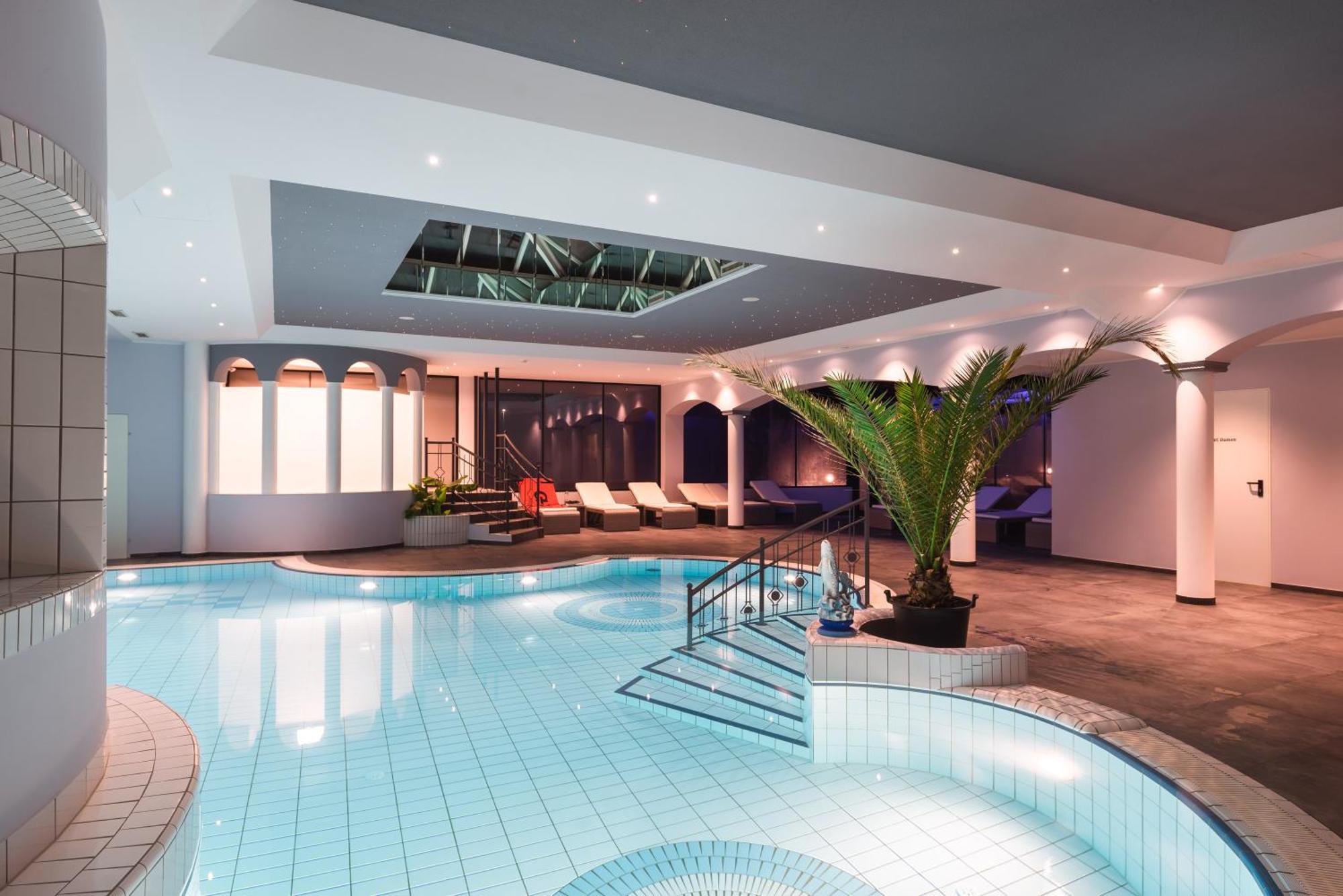 25H Spa-Residenz Pools In & Out, Private Garden & Beach Neusiedl am See Eksteriør bilde